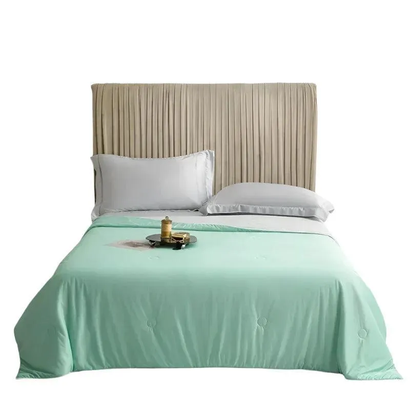 Cooling Blanket, Double-Sided Cooling, Moisture Absorption, Non-Toxic, Pet-Friendly, Easy Care, Available in Twin and Queen Sizes