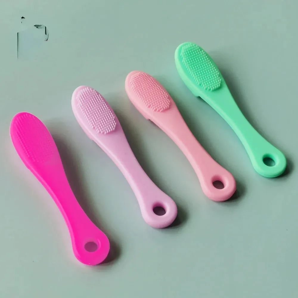 Soft Silicone Pet Finger Brush for Cats and Dogs